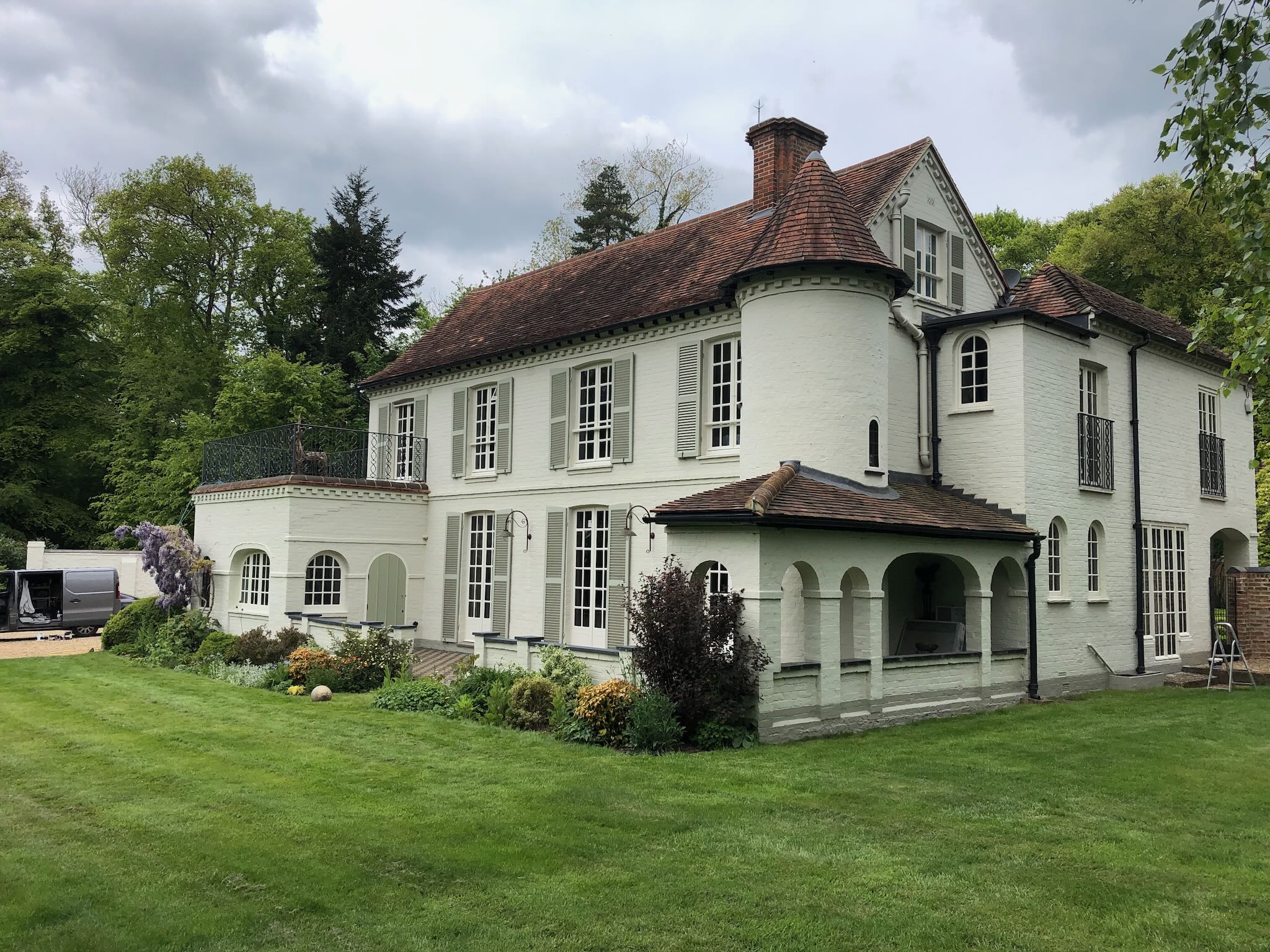 Exterior decoration project by Brierty Decoration